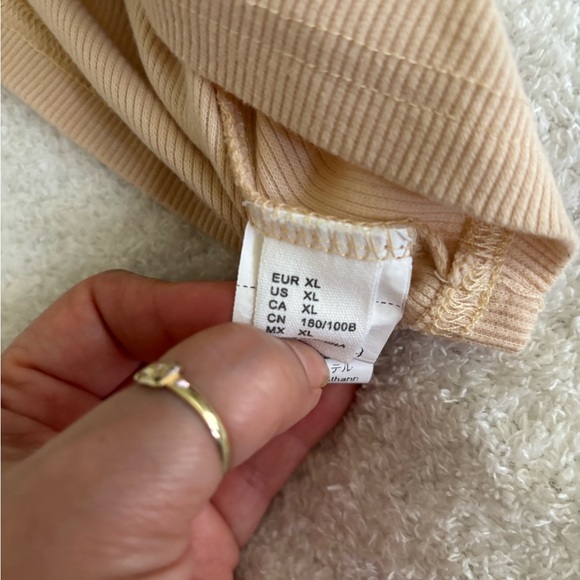 Women’s Cropped Sleeveless Shirt Size XL - Picture 4 of 10